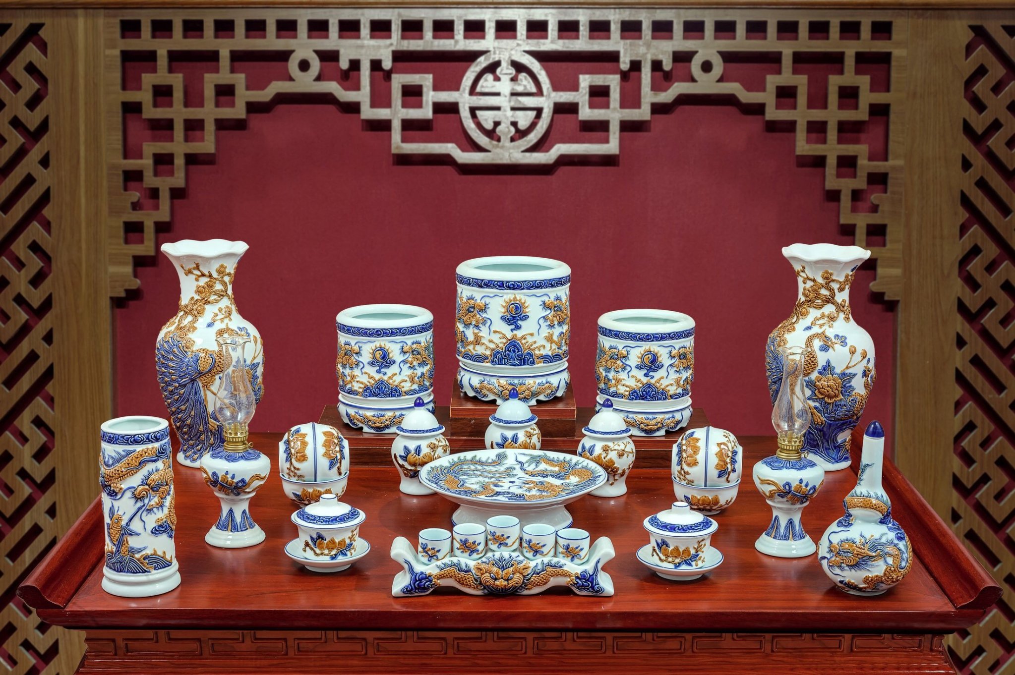 Bộ Đồ Thờ Gia Tiên Men Ngọc men đất trắng