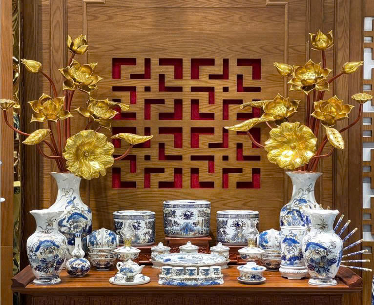 Full bộ thờ men lam vẽ vàng